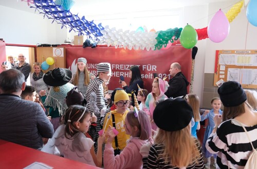 Kindermaskenball